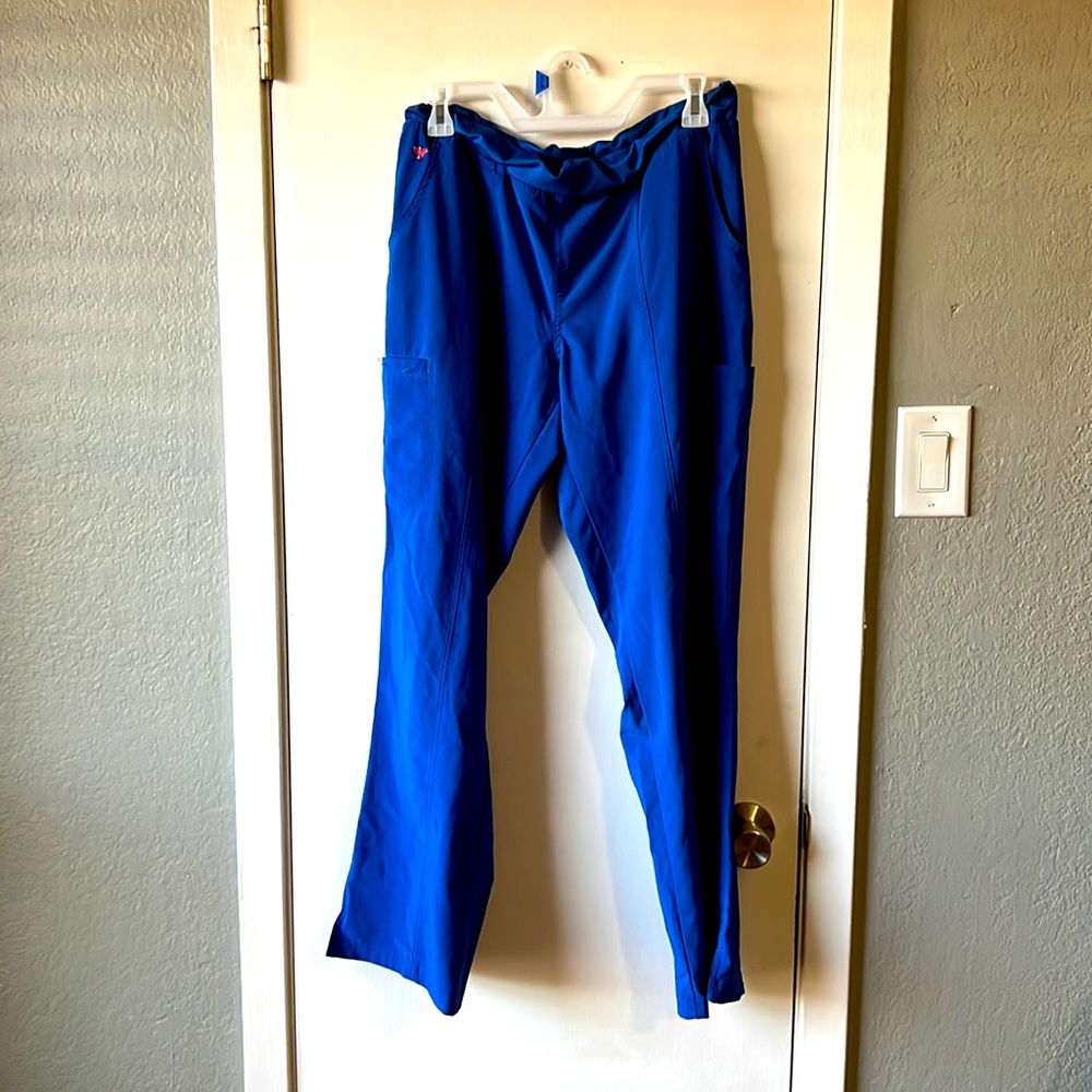 Scrub pants